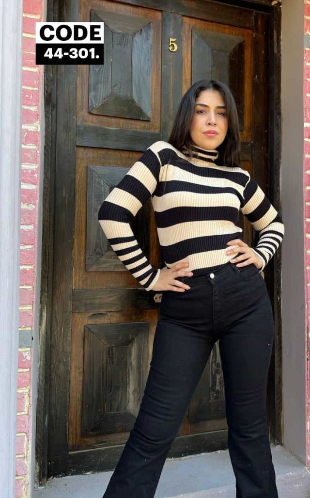 ملابس نسائية