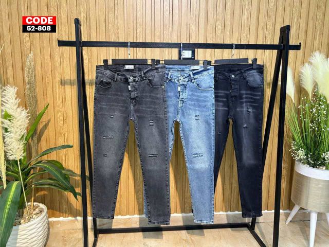 ملابس رجالي