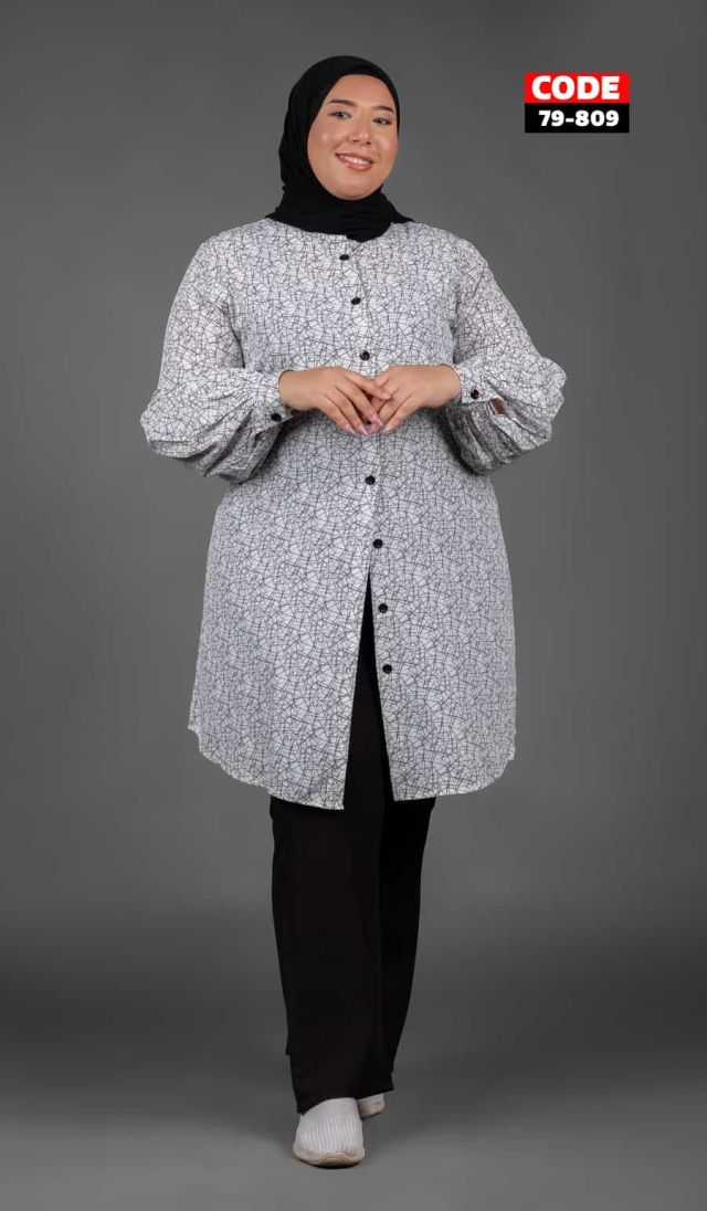 ملابس نسائية